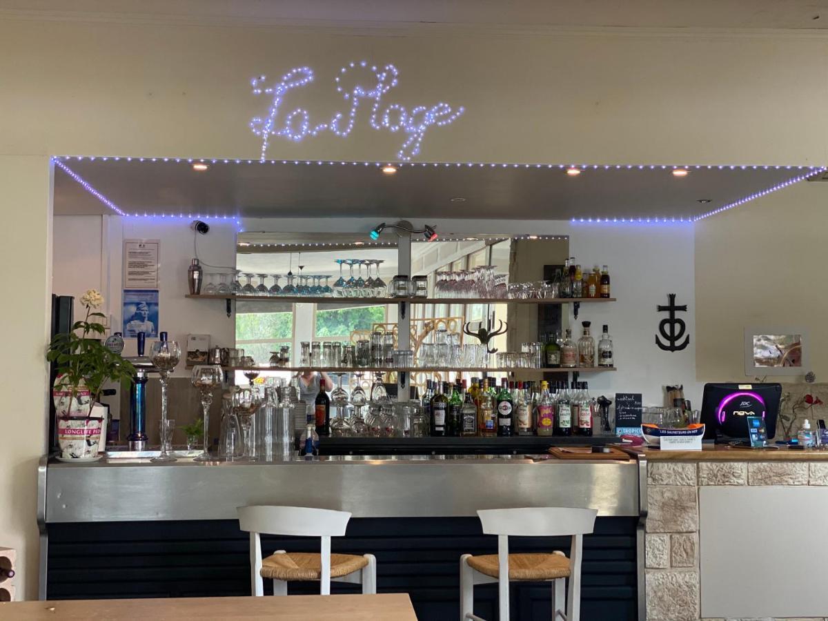 Hotel Restaurant La Plage Port-Saint-Louis-du-Rhône Eksteriør bilde